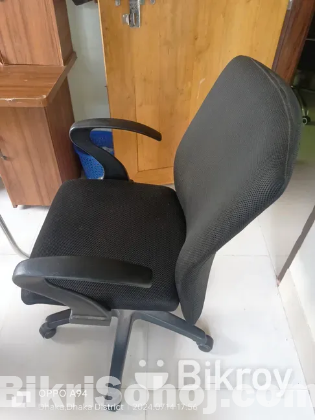 চেয়ার
